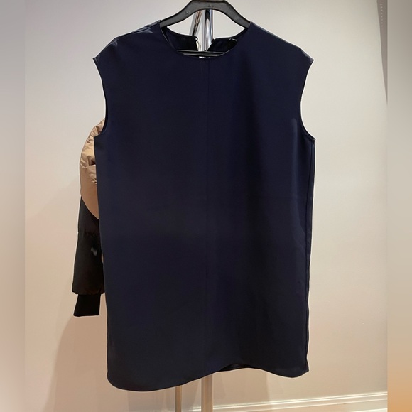 Clearance ๐ฏ Uniqlo Top - Picture 2 of 6